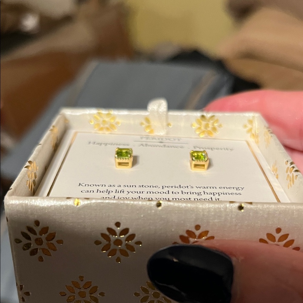 NIB Shivam Peridot 14K Gold Plated Sterling Silver Earrings Emerald Cut - Picture 4 of 10